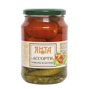 Ассорти томаты и огурцы
